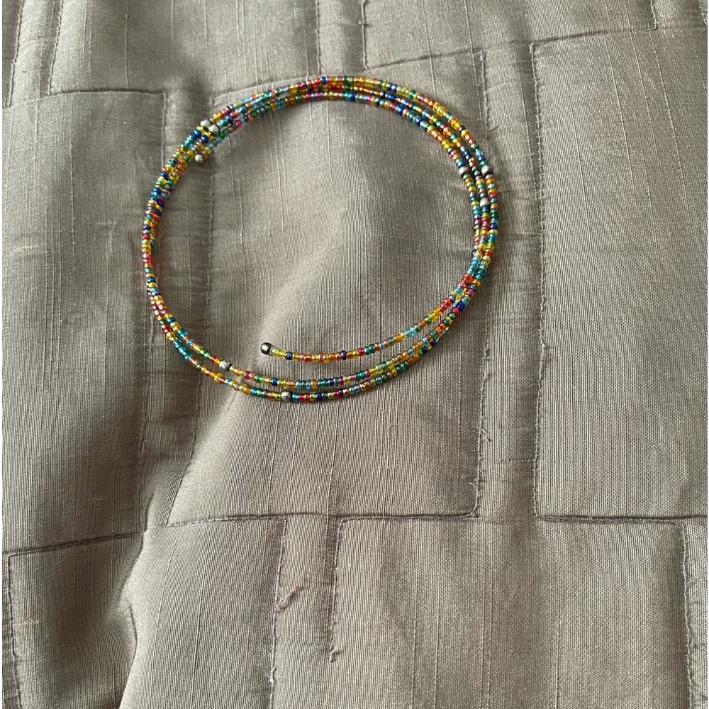 Stretch necklace